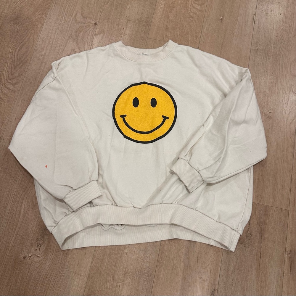 Women’s Oversized Smiley Sweatshirt